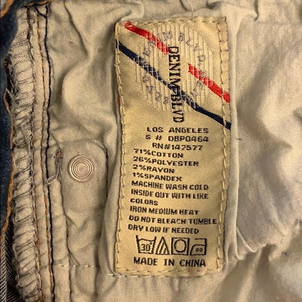 Jeans - Picture 4 of 4